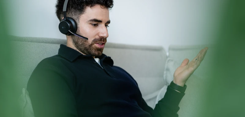 [Mítá~rbéí~téré~ñtwí~cklú~ñg íñ~ dér É~lékt~róté~chñí~k]