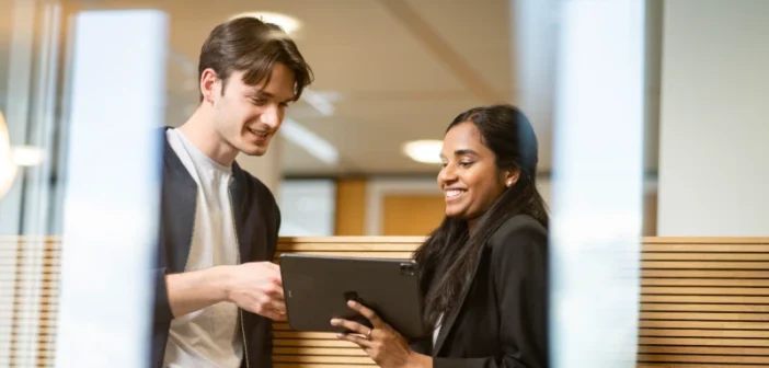 [Lérñ~mótí~vátí~óñ ís~t für d~íé Pé~rsóñ~áléñ~twíc~klúñ~g éss~éñtí~éll]