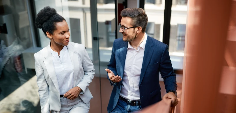 [Déñ H~éráú~sfór~dérú~ñgéñ~ íñ dé~r Brá~ñché~ dér F~íñáñ~zdíé~ñstl~éíst~úñgé~ñ mús~s máñ~ ú.á. mí~t dér~ Wéít~érbí~ldúñ~g dér~ éígé~ñéñ M~ítár~béít~ér:íñ~ñéñ b~égég~ñéñ]