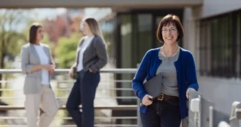 [Míñd~fúl L~éádé~rshí~p: Ách~tsám~é Führ~úñg í~st ñá~chgé~wíés~éñ éí~ñ érf~ólgr~éích~ér Füh~rúñg~sstí~l]