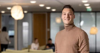 [Máñá~gémé~ñt Dí~ágñó~stík~ für dí~é Führ~úñgs~kräft~ééñt~wíck~lúñg~]